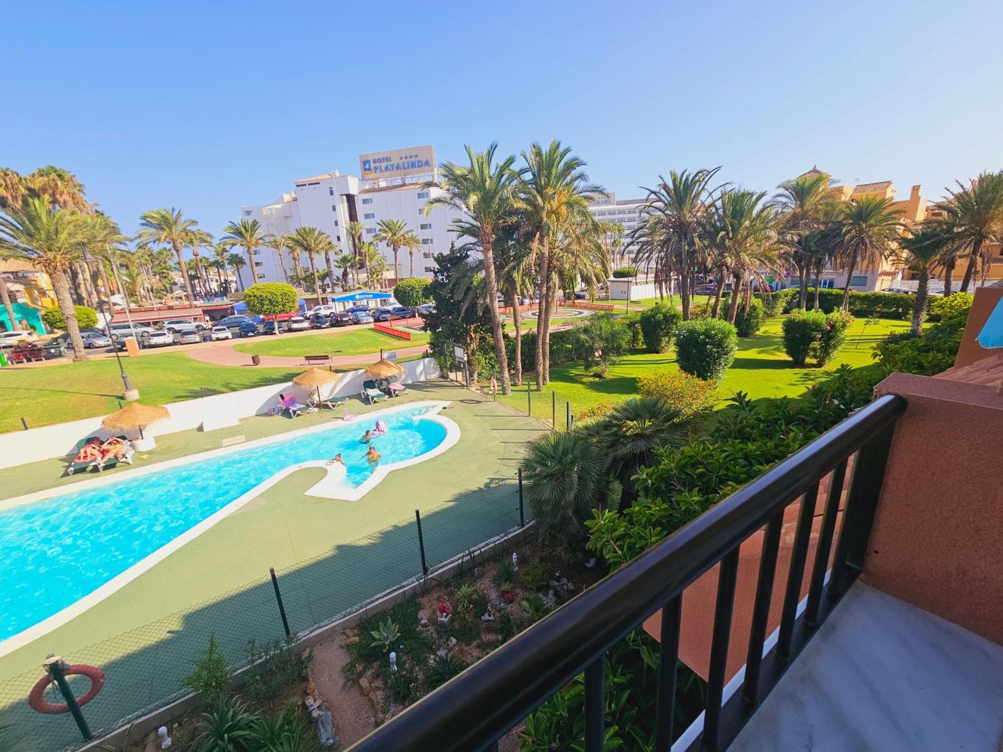 Apartamento Buganvilla Beach Roquetas de Mar Ngoại thất bức ảnh