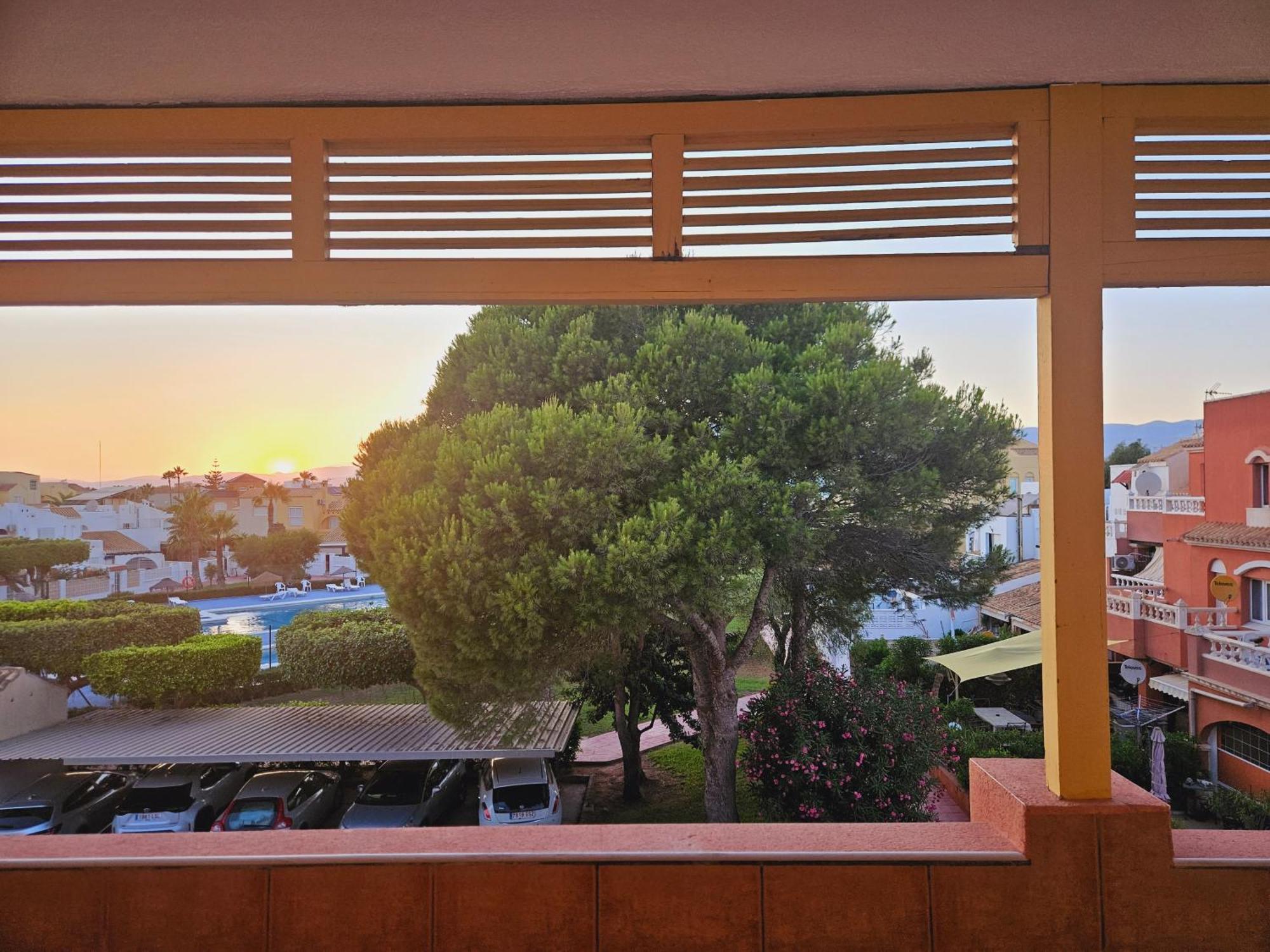 Apartamento Buganvilla Beach Roquetas de Mar Ngoại thất bức ảnh